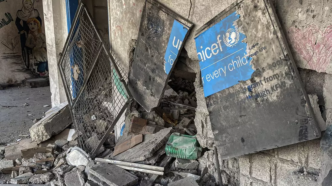 Das UN-Kinderhilfswerk weist auf die Not der Kinder und Jugendlichen im Gazastreifen hin. (Archivbild)  - Bild: Hadi Daoud/APA Images via ZUMA Press Wire/dpa