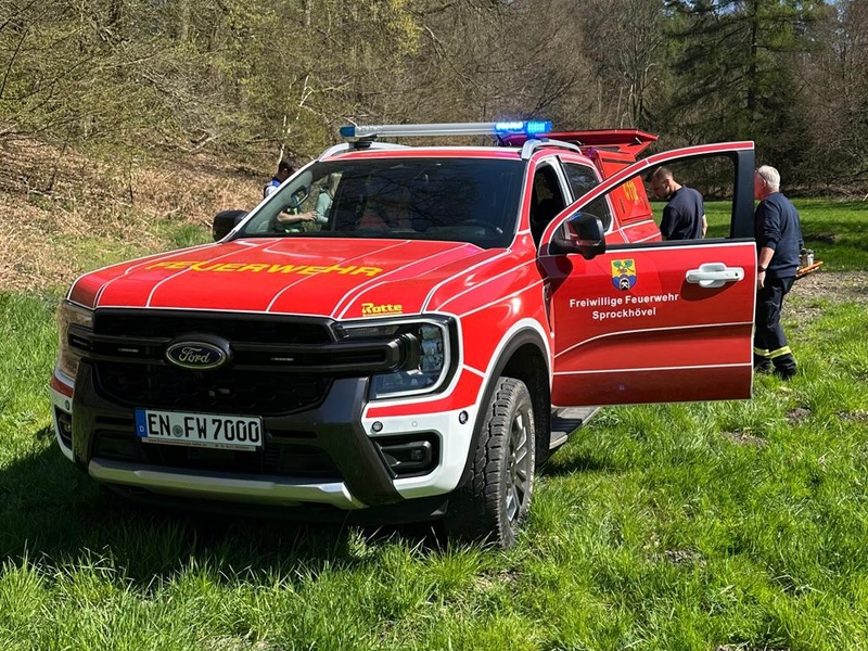 FW-EN: Unfall im Wald - Aufwendige Rettung durch Feuerwehr und Rettungsdienst - Foto: presseportal.de