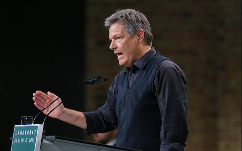 Robert Habeck am 06.04.2025 - Foto: über dts Nachrichtenagentur