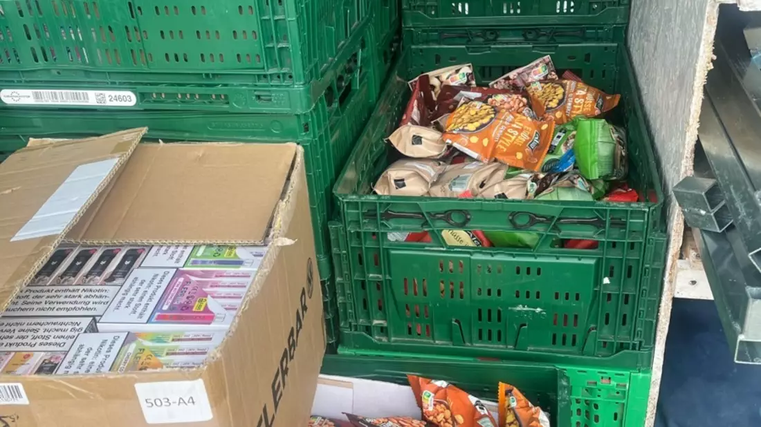 POL-DO: Bratpfannen, Mundspülung und Tabakprodukte: Hauptzollamt und Polizei ermitteln nach Zeugenhinweisen auf einem Flohmarkt - Bild: presseportal.de