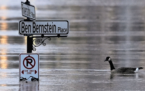 In Kentucky wurde der Notstand ausgerufen. - Foto: Carolyn Kaster/AP/dpa