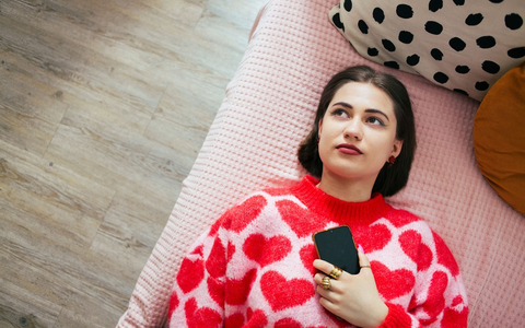 Zwischen Likes und Leere: ZDF-Reportage 37°Leben über Einsamkeit - Foto: presseportal.de