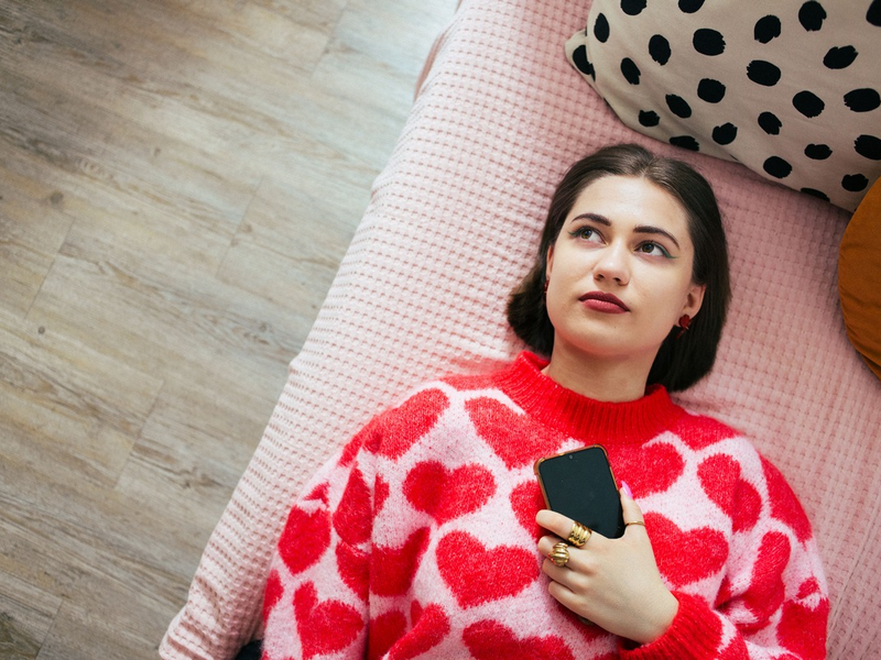 Zwischen Likes und Leere: ZDF-Reportage 37°Leben über Einsamkeit - Foto: presseportal.de