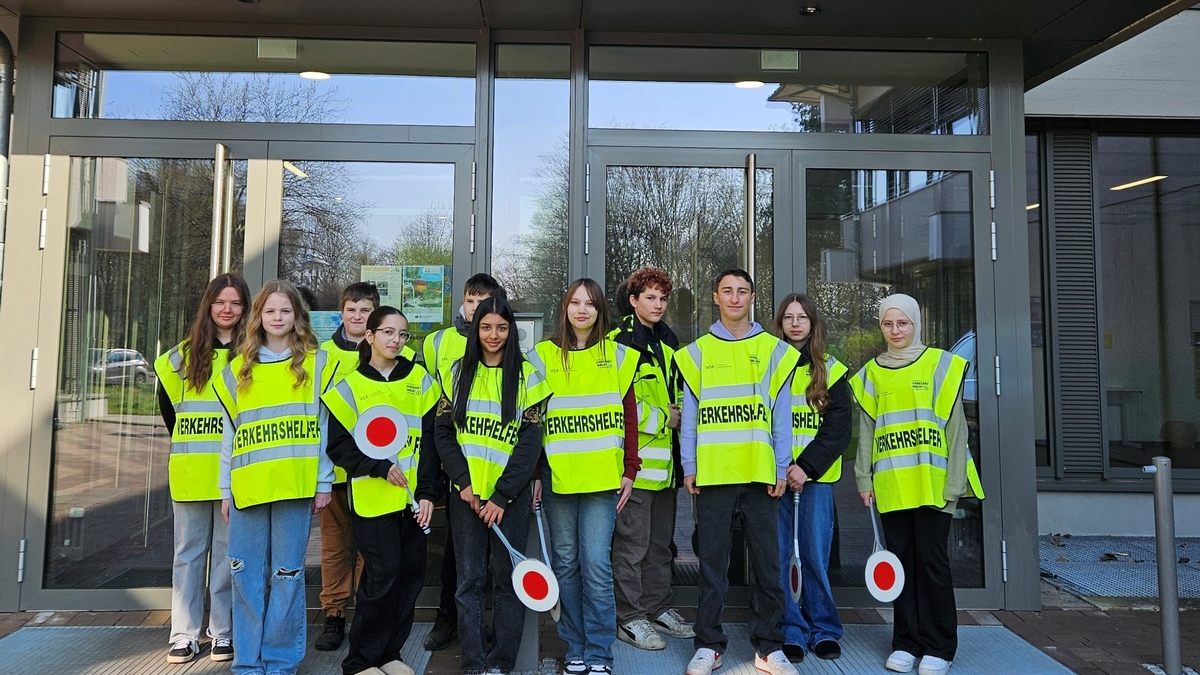 POL-DH: --- Bassum - Erfolgreiche Ausbildung von Verkehrshelfern --- - Foto: presseportal.de
