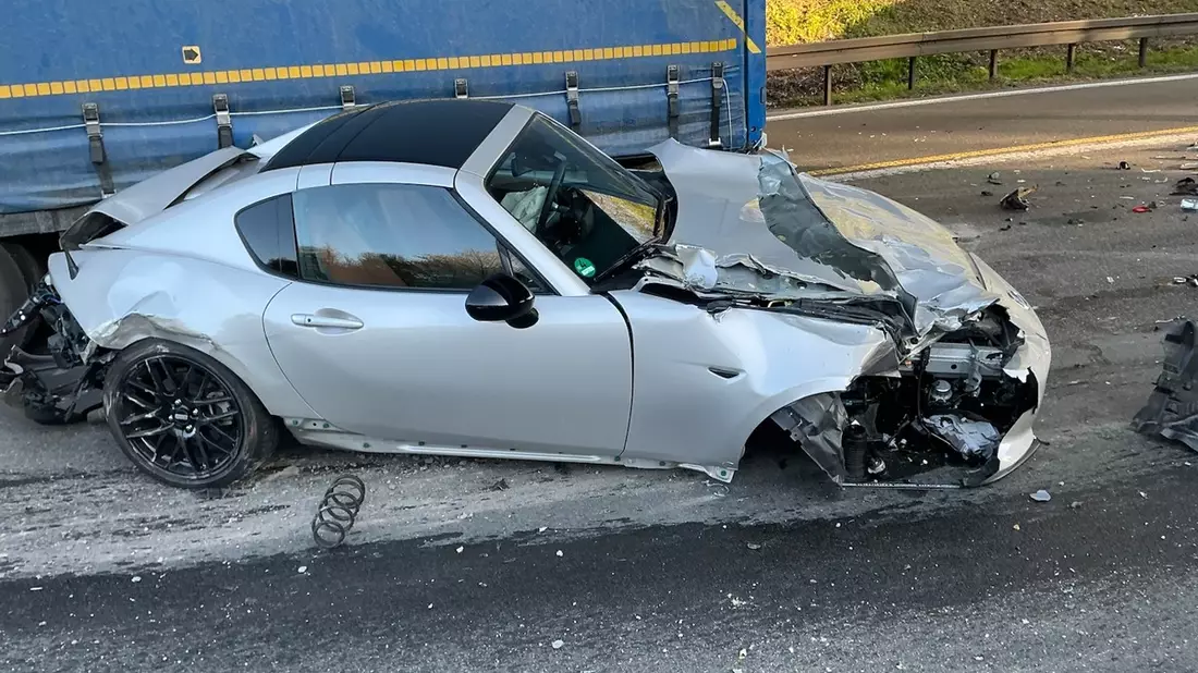 FW-BOT: Verkehrsunfall auf der Autobahn A2 in Bottrop - Bild: presseportal.de