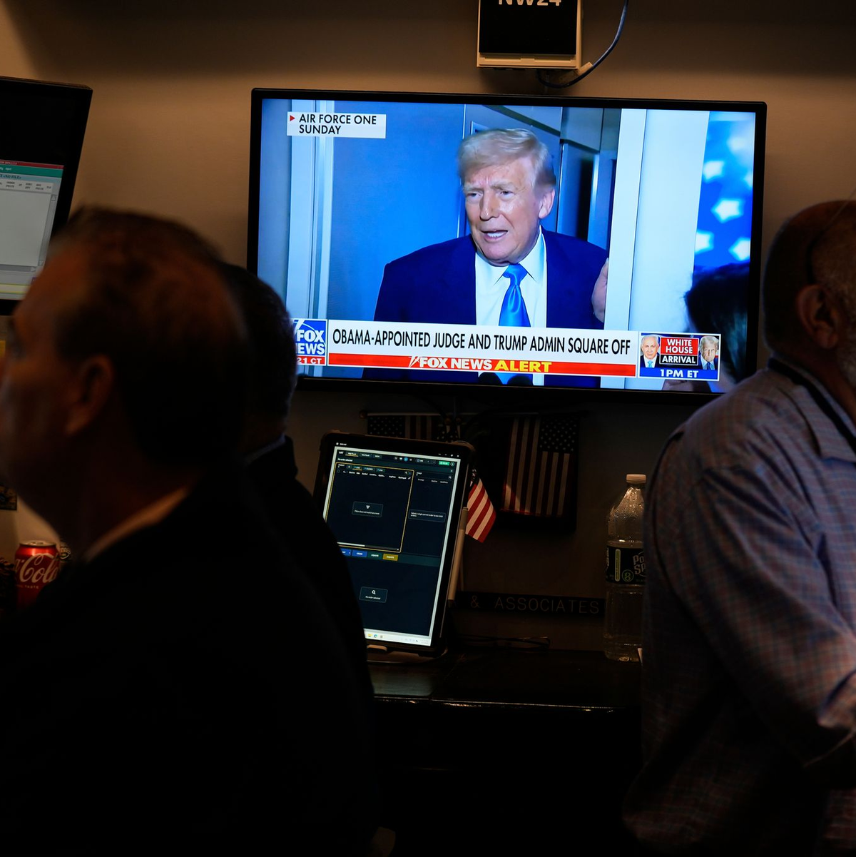 Trumps Kurs sorgt weltweit für Verunsicherung. Die Märkte sind unter Druck. - Foto: Seth Wenig/AP/dpa