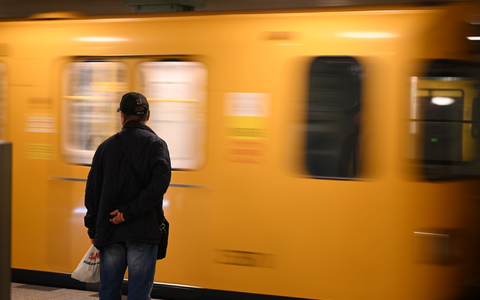 Laut Polizei wurde bei dem Vorfall niemand verletzt. (Symbolbild) - Foto: Niklas Graeber/dpa