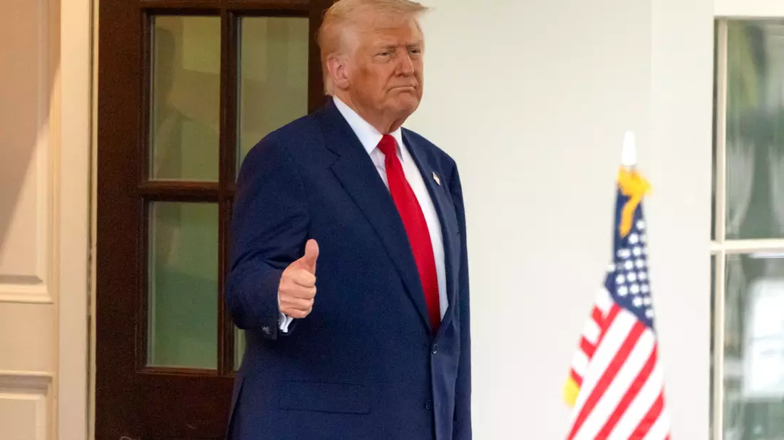 Auch Entgegenkommen nutzt bei Trump nicht unbedingt was - Bild: Mark Schiefelbein/AP/dpa