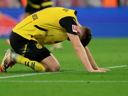 Fällt lange aus: BVB-Abwehrspieler Nico Schlotterbeck. - Foto: Jan Woitas/dpa