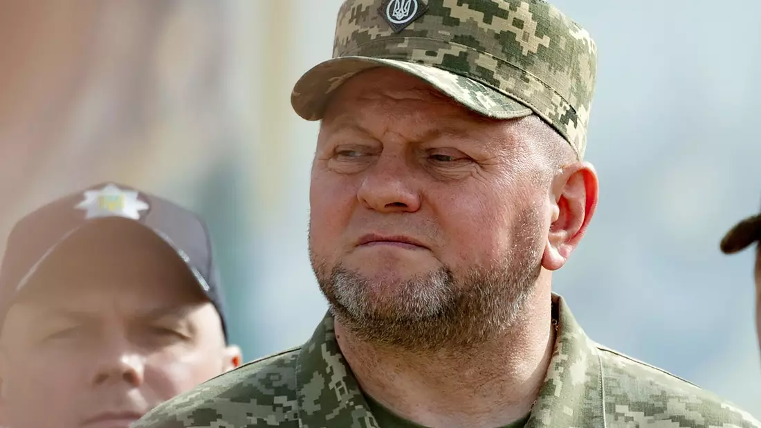 Der ukrainische Ex-Oberbefehlshaber Walerij Saluschnyj hat einen Bericht der New York Times über die Planung von ukrainischen Militäroperationen im hessischen Wiesbaden bestätigt. (Archivbild) - Bild: Uncredited/AP/dpa