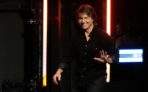 2022 landete er zur Premiere von «Top Gun: Maverick» spektakulär per Helikopter. (Archivbild) - Foto: Chris Pizzello/Invision/AP/dpa