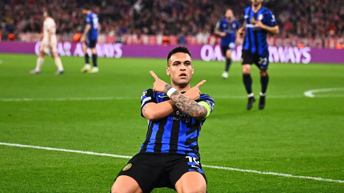 Lautaro Martinez trifft zum 1:0 für Inter Mailand. - Bild: Tom Weller/dpa