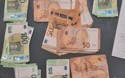 BPOL Rostock: Bundespolizei vollstreckt Durchsuchungsbeschlüsse in drei Bundesländern und in Schweden - Verdacht gewerbs- und bandenmäßiges Einschleusen von Ausländern - Foto: presseportal.de