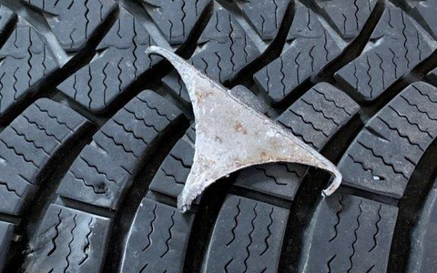 LPI-SLF: Sachbeschädigung an PKW / Die Polizei sucht Zeugen und Geschädigte - Foto: presseportal.de