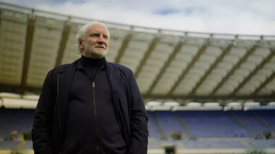 Sky Original Doku Rudi Völler - Die Dokumentation (AT) startet im Herbst 2025 auf Sky und WOW - Bild: presseportal.de