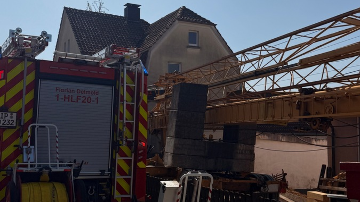 FW-DT: Technische Hilfeleistung - Eingeklemmte Person - Foto: presseportal.de