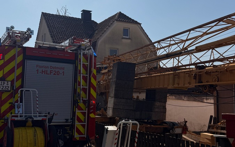 FW-DT: Technische Hilfeleistung - Eingeklemmte Person - Foto: presseportal.de