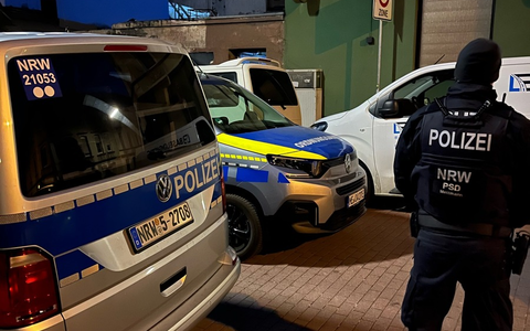 POL-ME: Groß angelegte Kontrollaktion in Velbert: Polizei und städtische Behörden überprüfen vier Wohnobjekte - 2504033 - Foto: presseportal.de