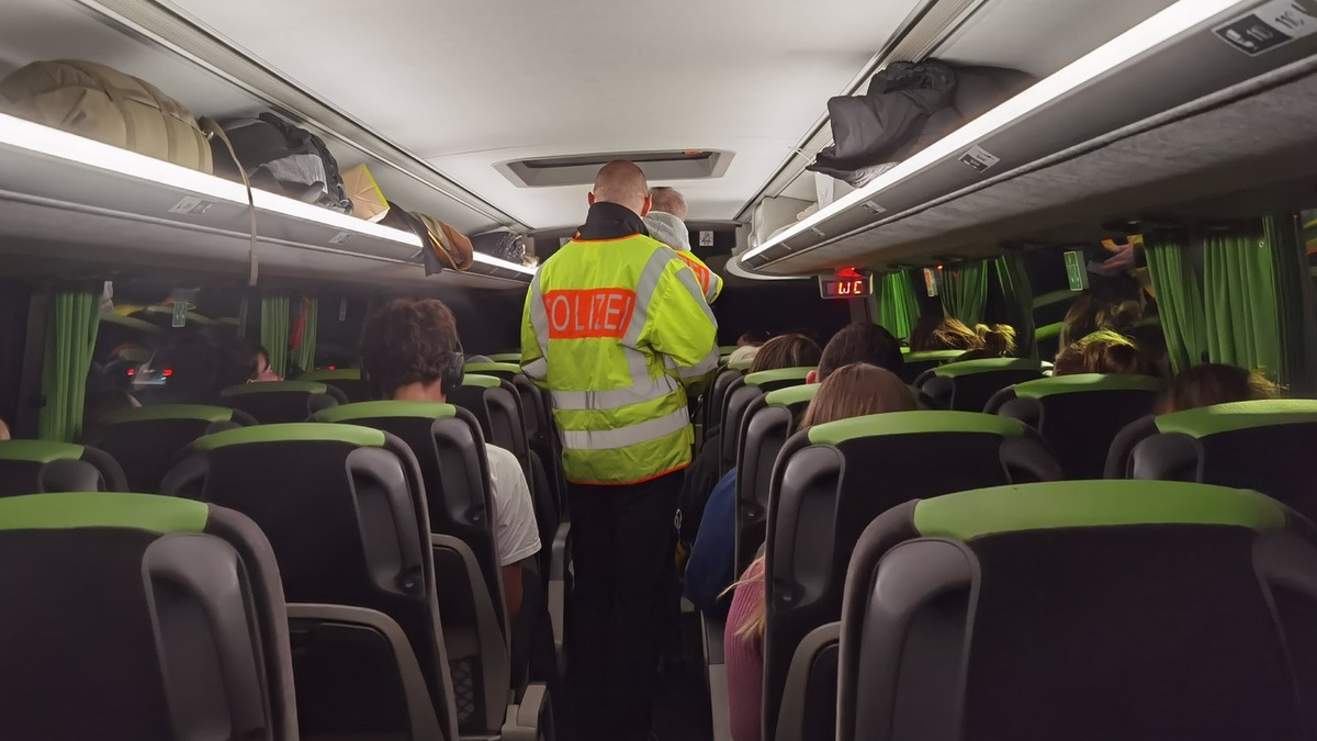 Bundespolizeidirektion München: Ehemalige Reinigungskraft muss den Heimflug antreten/ Bundespolizei verweigert Georgierin die Einreise - Foto: presseportal.de