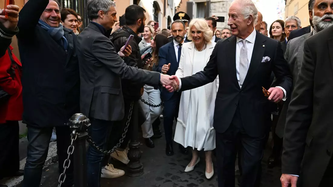 Charles und Camilla hatten sich am 9. April 2005 das Ja-Wort gegeben. - Bild: Victoria Jones/PA Wire/dpa