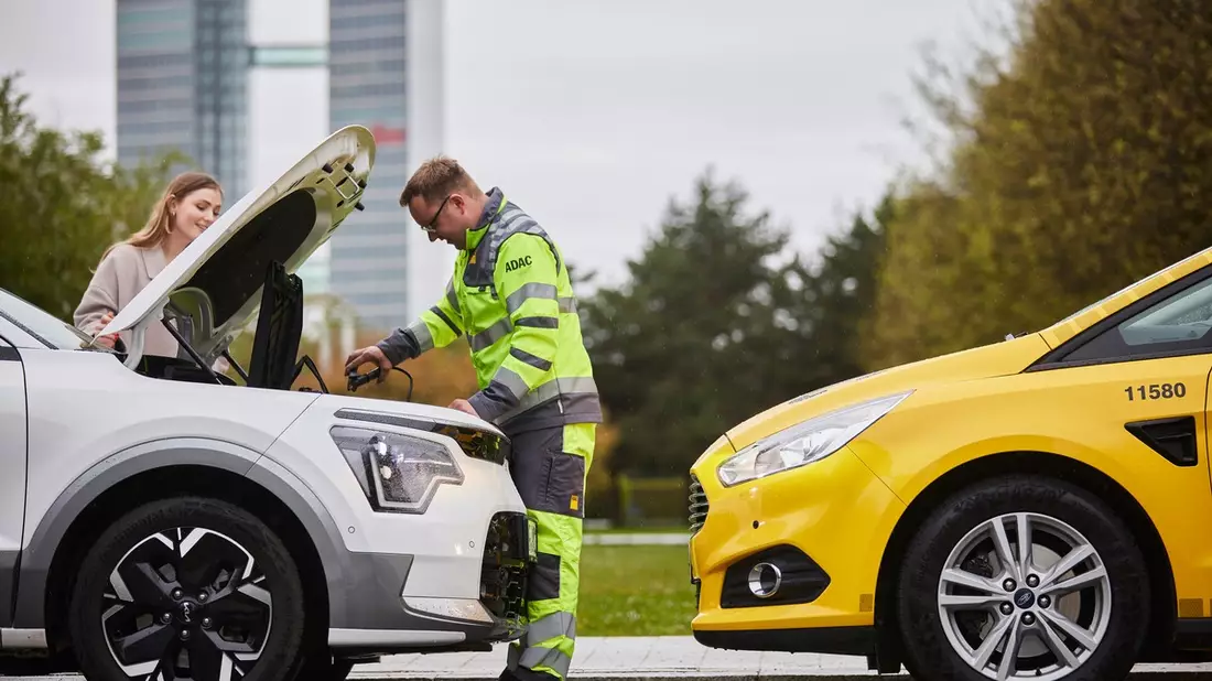 ADAC Pannenstatistik 2025: Elektroautos zuverlässiger als Verbrenner / 159 Modellreihen untersucht / Toyota mit auffälligen Pannenwerten - Bild: presseportal.de