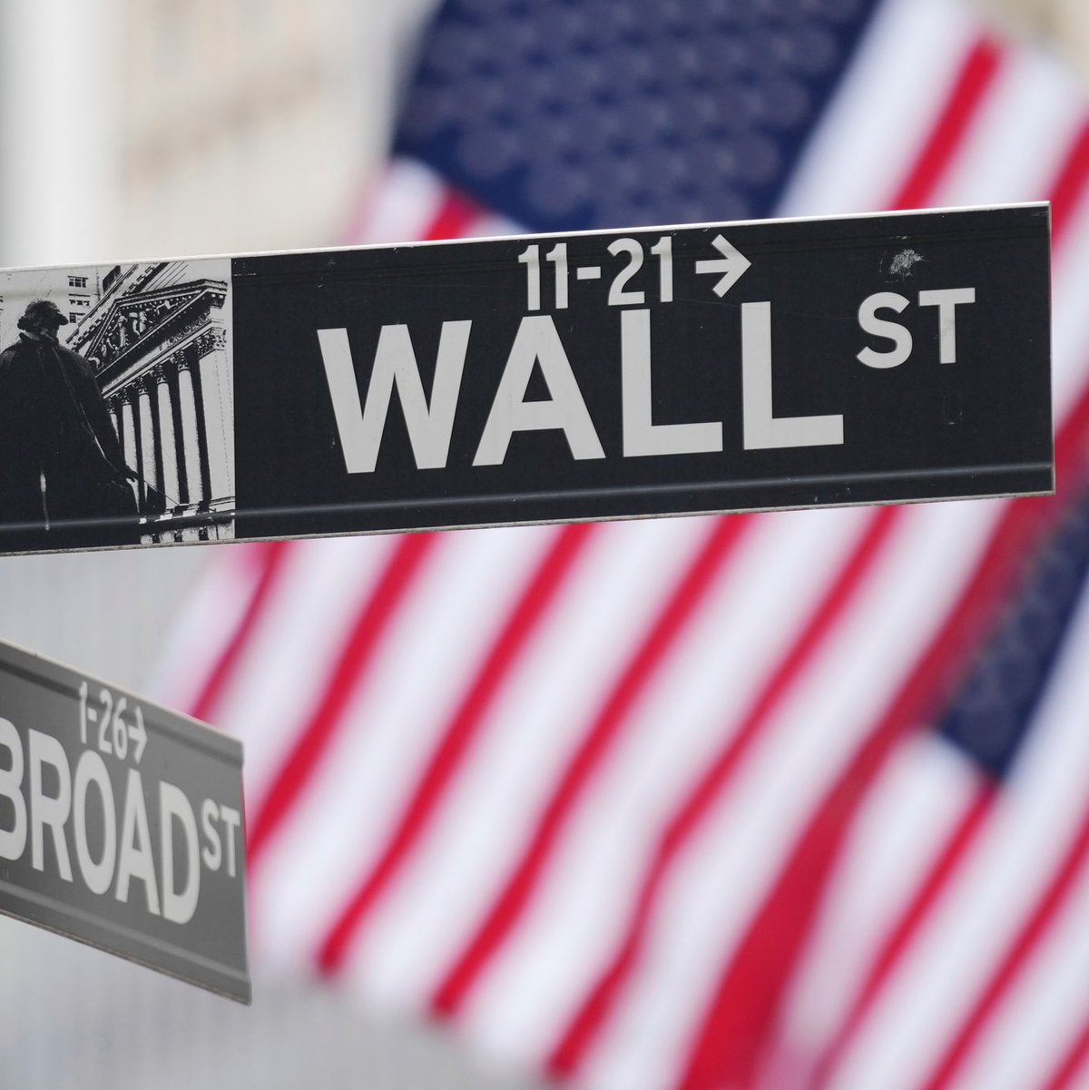 Trumps Entscheidung ließ die Kurse an den US-Börsen nach tagelanger Talfahrt kräftig steigen. (Archivbild) - Foto: Seth Wenig/AP/dpa