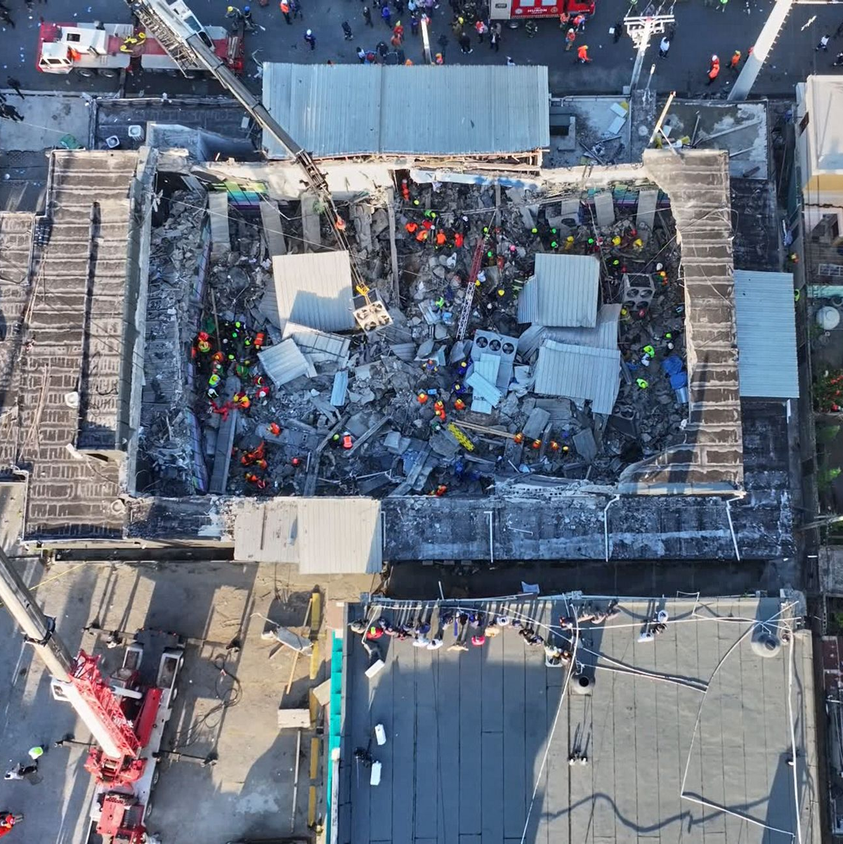 Während eines Merengue-Konzerts stürzte das Dach der Diskothek auf die Feiernden. (Archivbild) - Foto: Uncredited/Noticias SIN via AP/AP/dpa