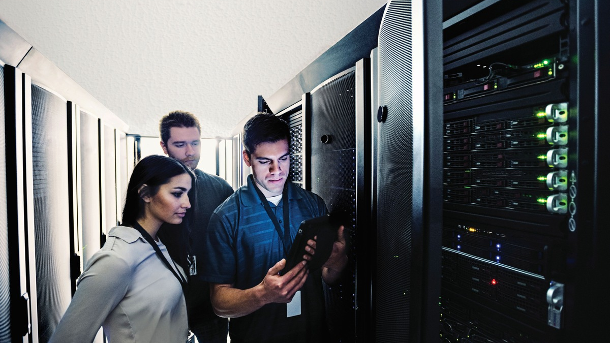 Arbeitswelt 2025: Anpassungsfähigkeit als Schlüssel zum Erfolg / Neuer Global Workforce Trendreport / Robuste Karrieren: Fähigkeiten statt fester Karrierewege angesichts langer Lebensarbeitszeiten - Foto: presseportal.de