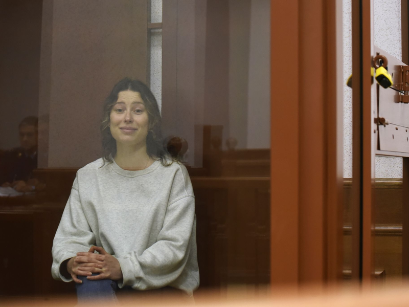 Doppelstaatlerin Xenia Karelina war in Russland zu zwölf Jahren Haft verurteilt worden. (Archivbild) - Foto: Uncredited/AP/dpa