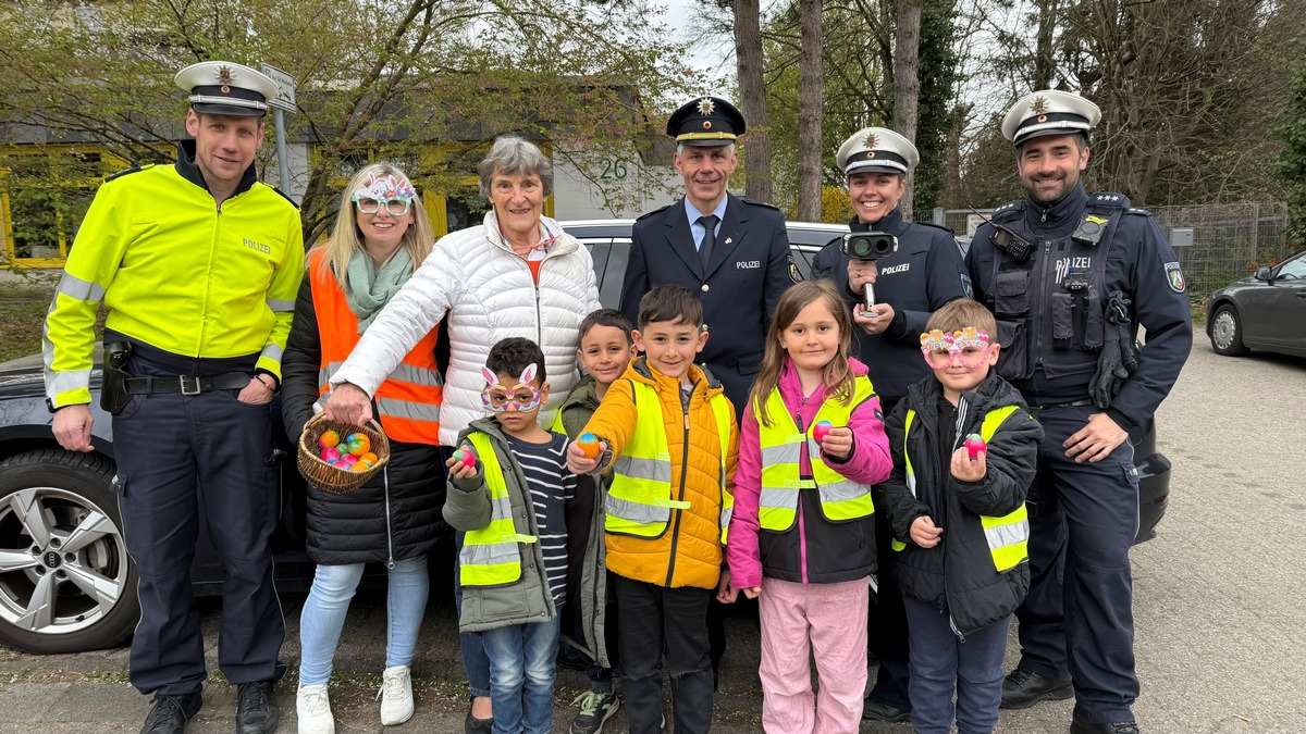 POL-HA: Ostereiaktion 2025 - Vorschulkinder belohnen Verkehrsteilnehmer für richtiges Verhalten - Foto: presseportal.de