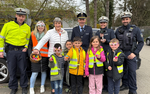 POL-HA: Ostereiaktion 2025 - Vorschulkinder belohnen Verkehrsteilnehmer für richtiges Verhalten - Foto: presseportal.de