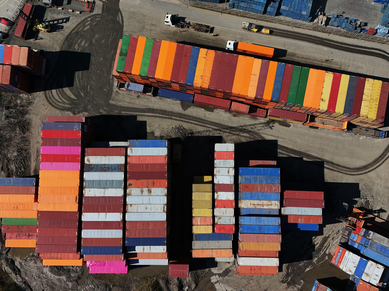 Die EU will die geplanten Gegenzölle auf US-Produkte vorerst nicht in Kraft setzen. (Archivbild) - Foto: Jane Barlow/PA Wire/dpa