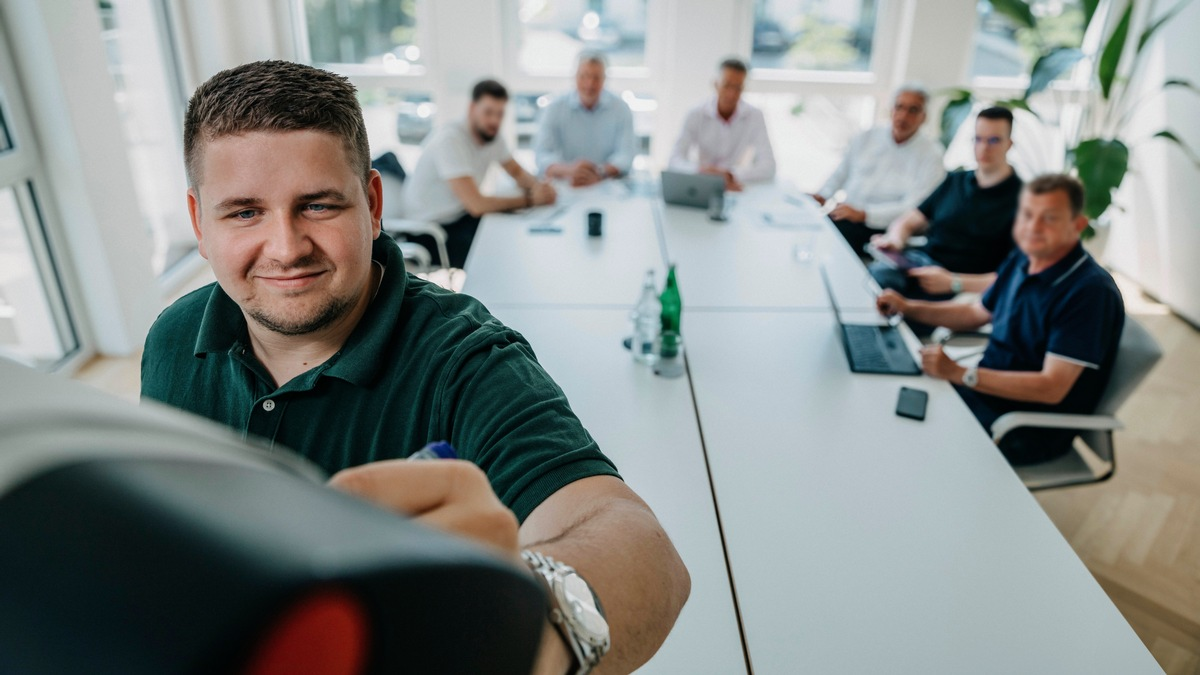 Generationswechsel im Milliarden-Konzern: Was Unternehmer von Reinhold Würths Nachfolgestrategie lernen können - Foto: presseportal.de