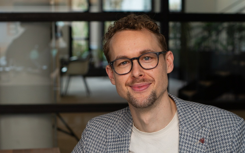 Ephraim Chiozza von der AdWiser GmbH: Diese 3 Red Flags von E-Commerce-Agenturen muss jeder kennen - Foto: presseportal.de
