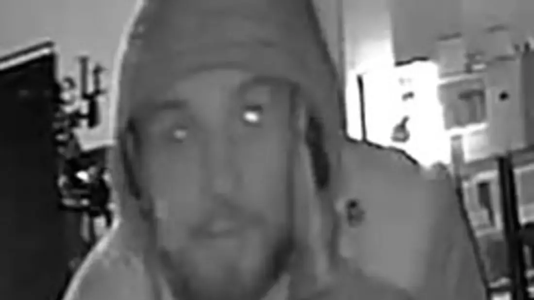 POL-WI: Erneute Öffentlichkeitsfahndung nach männlichem Täter zu einer Einbruchserie - Bild: presseportal.de