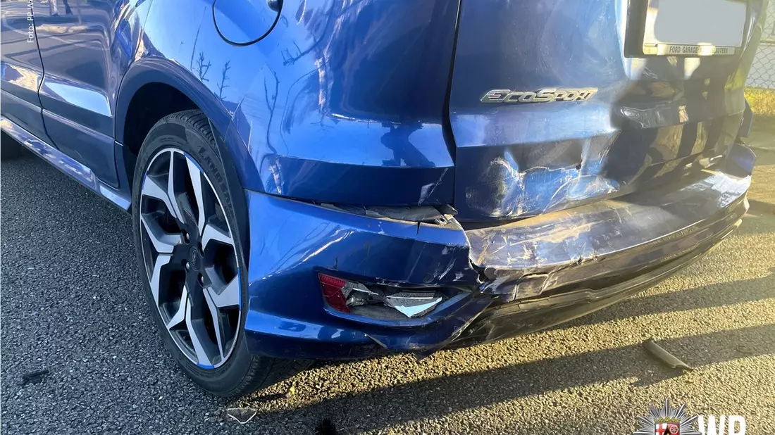 POL-PDKL: Unfall durch mangelnden Abstand - Bild: presseportal.de