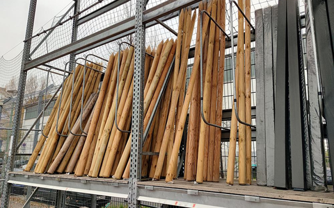 Zaunpfähle in einem Baumarkt (Archiv) - Foto: über dts Nachrichtenagentur