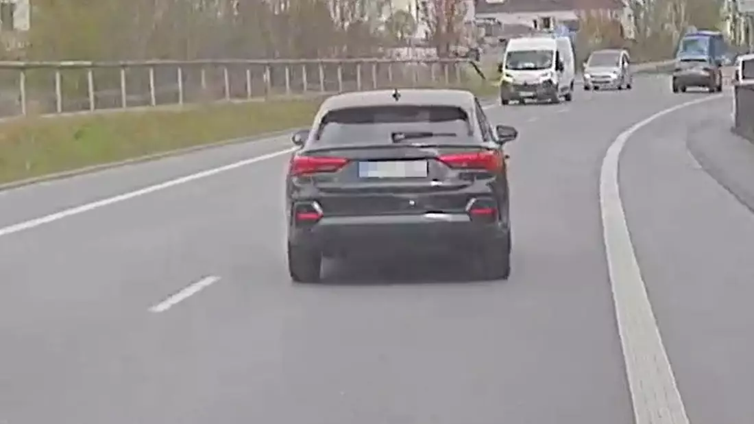 POL-MK: Mutmaßlicher Einbrecher stiehlt Auto und liefert sich Verfolgungsfahrt mit der Polizei - Bild: presseportal.de