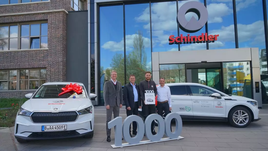 Škoda übergibt den 1.000sten elektrischen Enyaq an Firmenwagenflotte von Schindler Deutschland - Bild: presseportal.de