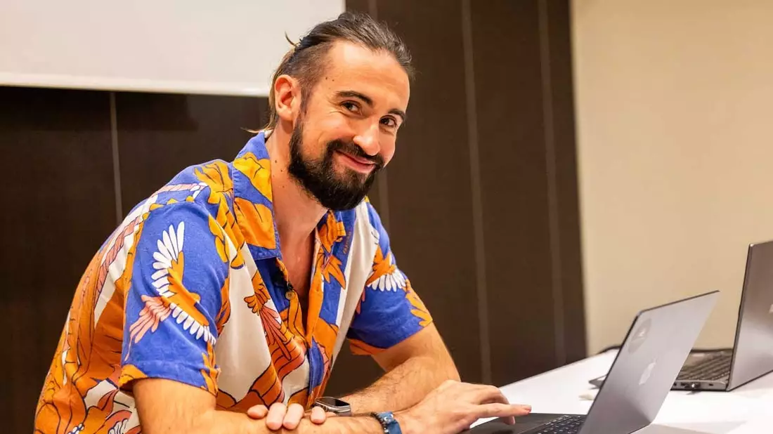 Lohnt es sich noch, Copywriter zu werden? Philipp Follmer von der Freedom Writer Academy klärt auf - Bild: presseportal.de