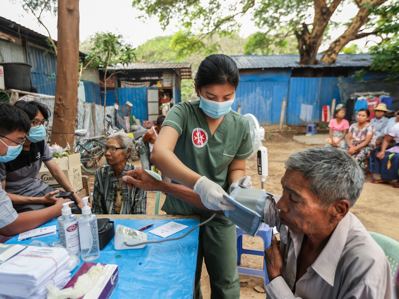 Myanmar: Medizinische Hilfe angelaufen / Johanniter-Mitarbeiterin Birte Kötter eingereist und ab morgen im Erdbebengebiet - Foto: presseportal.de