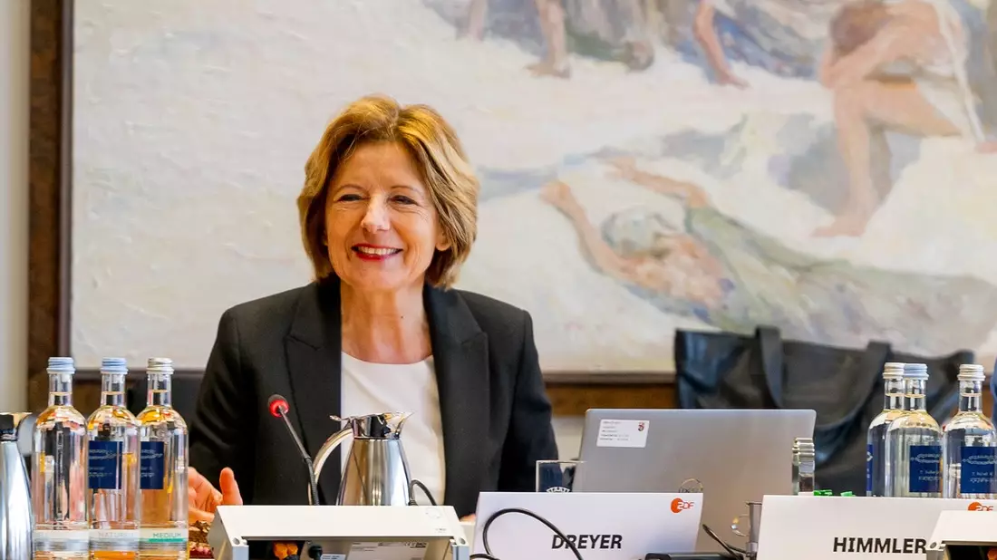 ZDF-Verwaltungsrat veröffentlicht Potenzialanalyse zur künftigen digitalen Infrastruktur des ZDF / Gutachter sehen ZDF als Ermöglicher eines Gegengewichts zu marktdominanten Plattformen - Bild: presseportal.de