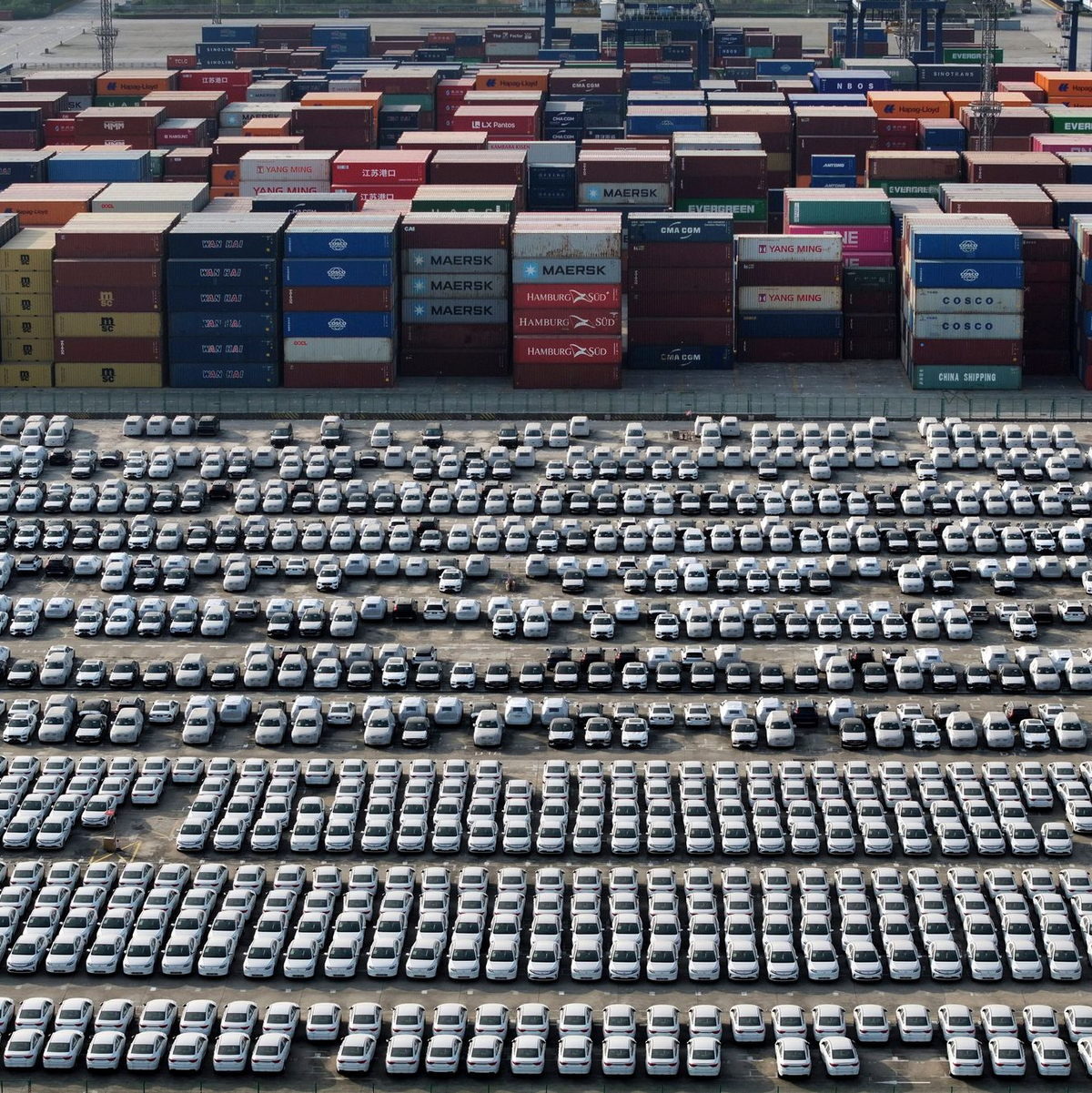 Die klagenden Bundesstaaten halten Trumps Zölle für rechtswidrig. (Archivbild) - Foto: Uncredited/CHINATOPIX/AP/dpa