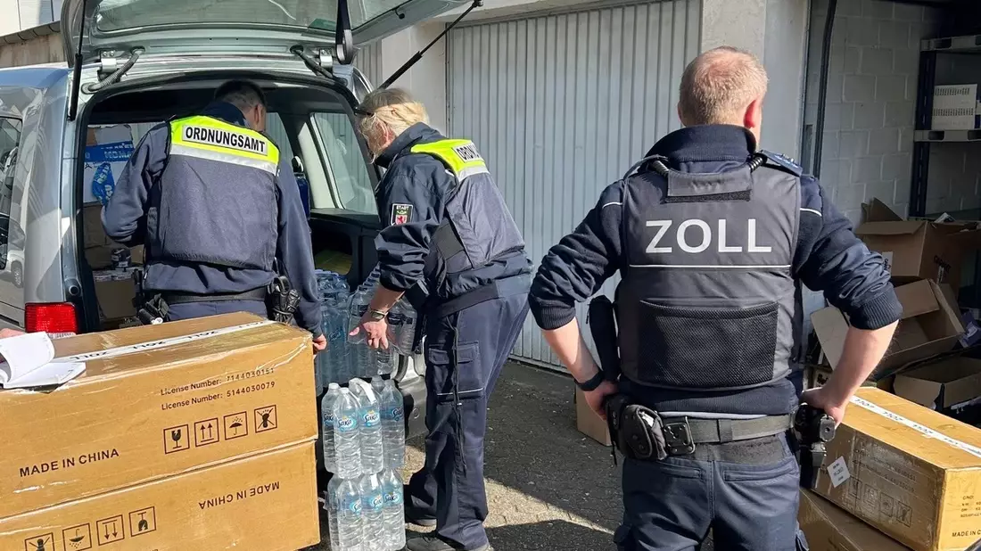 POL-ME: Schlagkräftige Kontrollen und Sicherstellungen im Einzelhandel - 2504044 - Bild: presseportal.de