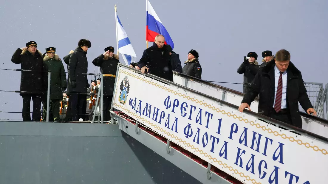 Die Aufrüstung der russischen Flotte lässt sich Kremlchef Putin im nächsten Jahrzehnt rund 87 Milliarden Euro kosten. (Archivbild) - Bild: ---/Pool Sputnik Kremlin/AP/dpa