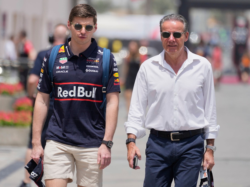 Der Unfall von Esteban Ocon sorgte für eine Unterbrechung. - Foto: Darko Bandic/AP/dpa