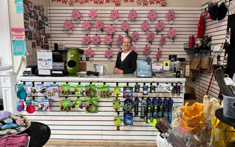 Viele Produkte im Sortiment hier stammen aus China. - Foto: Luzia Geier/dpa