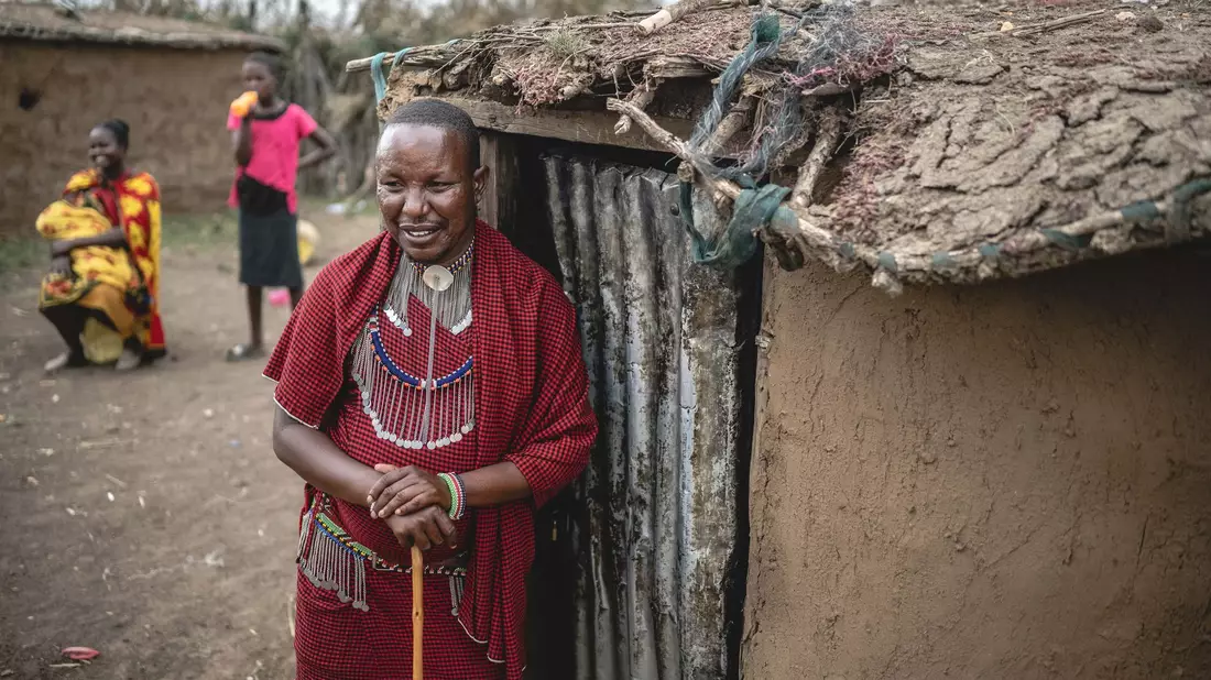 Hirtenvölker wie die Massai in Kenia müssen wegen des Klimawandels zum Teil ihre Siedlungsgebiete verlassen. - Bild: Wang Guansen/Xinhua/dpa