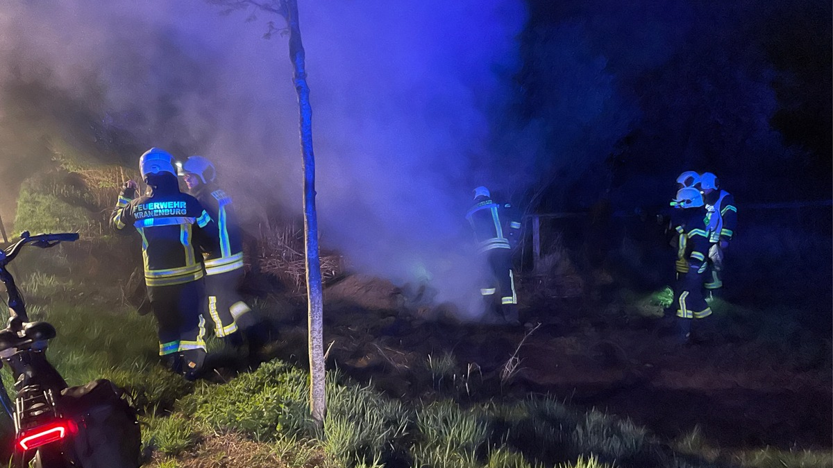 FW Kranenburg: Flächenbrand am Europaradweg - Foto: presseportal.de
