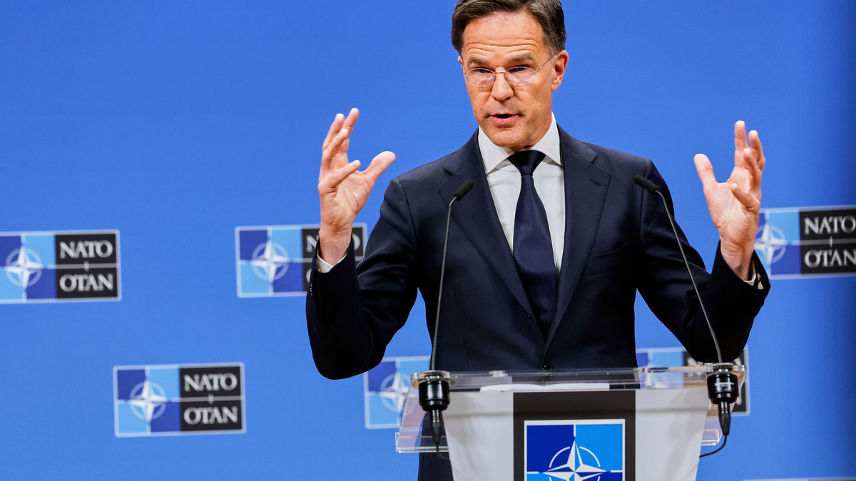 Nato-Chef Rutte warnt vor russischen Atomwaffen im Weltall, die Satelliten abschießen könnten. (Archivbild) - Foto: Geert Vanden Wijngaert/AP/dpa